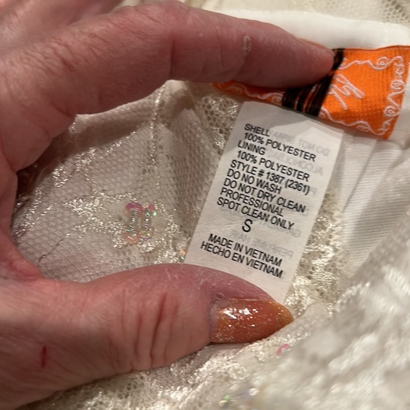 WHAT’S THERE NOT TO LOVE💕 - Picture 12 of 13